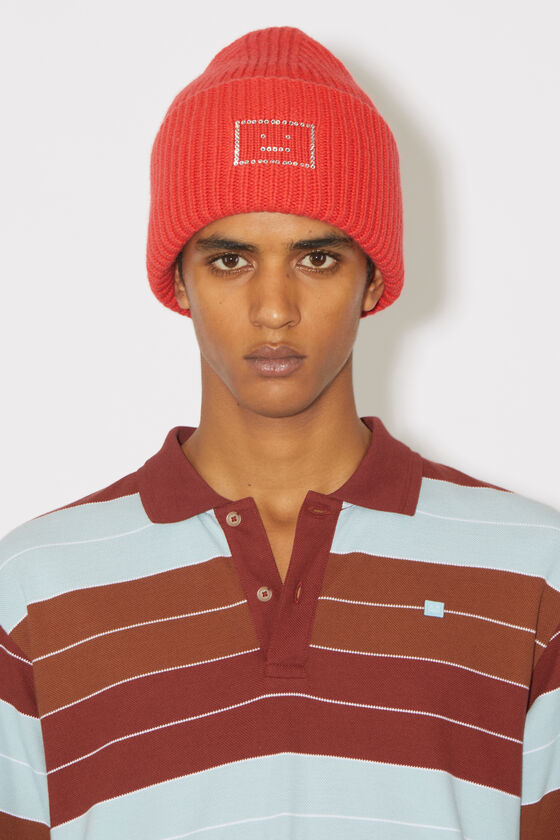 (image for) Amazing Large face logo beanie